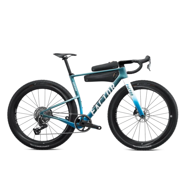 SARANA-CB-CyanBlue-Rigidfork-4472x4472-1.webp SARANA - SRAM FORCE XPLR w/ Power Meter