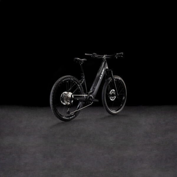 cube-reaction-hybrid-race-800-2025-29-wave-black-n-metal-1.jpg Cube Reaction Hybrid Race 800 (2025) 29" Wave black´n´metal