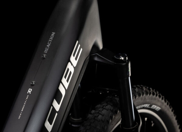 cube-reaction-hybrid-race-800-2025-29-wave-black-n-metal-2.jpg Cube Reaction Hybrid Race 800 (2025) 29" Wave black´n´metal