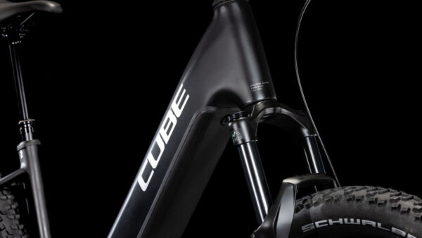 cube-reaction-hybrid-race-800-2025-29-wave-black-n-metal-6.jpg Cube Reaction Hybrid Race 800 (2025) 29" Wave black´n´metal