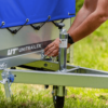 Auto Anhänger 230x125 Garden Trailer 230 KIPP Unitrailer 750 kg mit Stützrad, blauer Hochplane und Hochspriegel