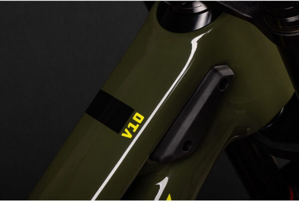 Santa Cruz V10 8 CC DH S gloss black sparkle