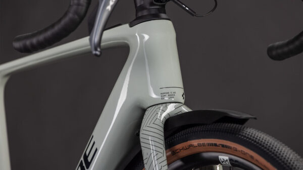 cube-nuroad-hybrid-c-62-race-fe-400x-2026-reedbeige-n-black-2-3.jpg Cube Nuroad Hybrid C:62 Race FE 400X (2026) reedbeige´n´black